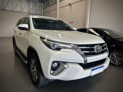 TOYOTA Hilux SW4 2.8 16V 4P SRX 4X4 7 LUGARES TURBO DIESEL AUTOM�TICO