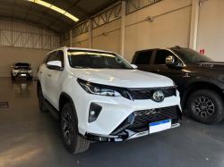 TOYOTA Hilux SW4 2.8 16V 4P SRX PLATINUM 4X4 7 LUGARES TURBO DIESEL AUTOM�TICO