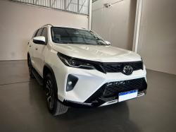 TOYOTA Hilux SW4 2.8 16V 4P SRX PLATINUM 4X4 7 LUGARES TURBO DIESEL AUTOM�TICO