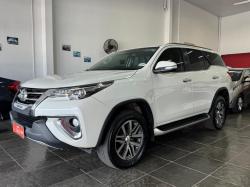 TOYOTA Hilux SW4 2.8 4P SRX 4X4 TURBO DIESEL AUTOM�TICO