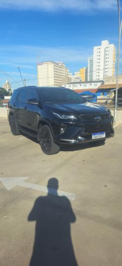 TOYOTA Hilux SW4 2.8 16V 4P SRX PLATINUM 4X4 7 LUGARES TURBO DIESEL AUTOM�TICO