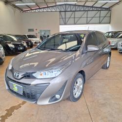 TOYOTA Yaris Hatch 1.3 16V 4P FLEX XL MULTIDRIVE AUTOMTICO CVT