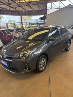 TOYOTA Yaris Hatch 1.5 16V 4P FLEX XS CONNECT MULTIDRIVE AUTOMTICO CVT