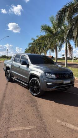 VOLKSWAGEN Amarok 3.0 V6 CABINE DUPLA HIGHLINE EXTREME 4X4 TURBO INTERCOOLER AUTOM�TICO