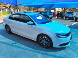VOLKSWAGEN Jetta 2.0 4P TSI HIGHLINE 200 CV AUTOM�TICO