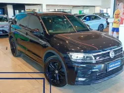 VOLKSWAGEN Tiguan 2.0 350 TSI TOTAL FLEX ALLSPACE R-LINE 4-MOTION TURBO AUTOMÁTICO DSG