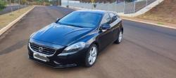 VOLVO V40 2.0 4P T4 COMFORT TURBO AUTOM�TICO