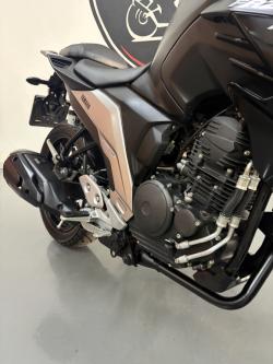 YAMAHA FZ 25 250 Fazer Flex 