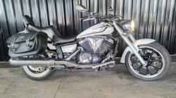 YAMAHA XVS MidnightStar 950