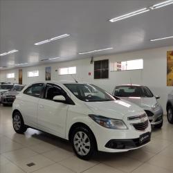 CHEVROLET Onix Hatch 1.4 4P FLEX LT