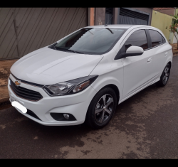 CHEVROLET Onix Hatch 1.4 4P FLEX LTZ