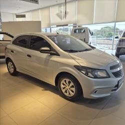 CHEVROLET Onix Hatch 1.0 4P FLEX JOY
