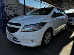CHEVROLET Onix Hatch 1.0 4P FLEX JOY