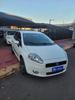 FIAT Punto 1.4 4P ATTRACTIVE FLEX