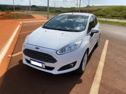 FORD Fiesta Hatch 1.0 12V 4P TITANIUM PLUS ECOBOOST TURBO POWERSHIFT AUTOMTICO