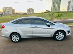 FORD Fiesta Sedan 1.5 16V 4P SE FLEX