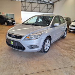 FORD Focus Hatch 1.6 4P