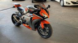 HONDA CBR 1000 RR FIRE BLADE