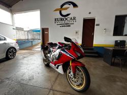 HONDA CBR 1000 RR FIRE BLADE