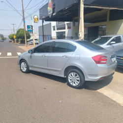 HONDA City Sedan 1.5 16V 4P LX FLEX