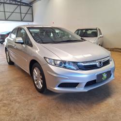 HONDA Civic 1.8 16V 4P FLEX LXS