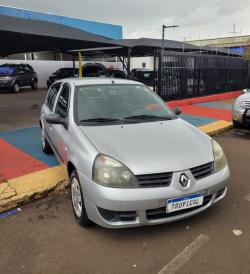 RENAULT Clio Hatch 1.0 16V 4P FLEX CAMPUS