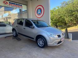 RENAULT Sandero 1.0 16V 4P FLEX AUTHENTIQUE