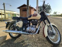 ROYAL ENFIELD Classic 500 