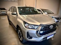 TOYOTA Hilux Caminhonete 2.8 16V SRV 4X4 DIESEL CABINE DUPLA AUTOMTICO