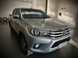 TOYOTA Hilux Caminhonete 2.8 16V SRX 4X4 TURBO DIESEL CABINE DUPLA AUTOMTICO