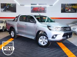 TOYOTA Hilux Caminhonete 2.7 16V 4P SR FLEX CABINE DUPLA