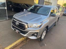 TOYOTA Hilux Caminhonete 2.7 16V 4P SR FLEX CABINE DUPLA AUTOMTICO