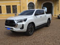 TOYOTA Hilux Caminhonete 2.8 16V SRX 4X4 TURBO DIESEL CABINE DUPLA AUTOMTICO