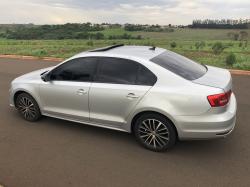 VOLKSWAGEN Jetta 2.0 4P FLEX CONFORTLINE TIPTRONIC AUTOMTICO