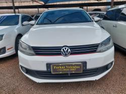 VOLKSWAGEN Jetta 2.0 4P FLEX CONFORTLINE TIPTRONIC AUTOMTICO