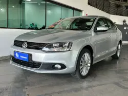 VOLKSWAGEN Jetta 2.0 4P TSI HIGHLINE 211 CV AUTOMTICO