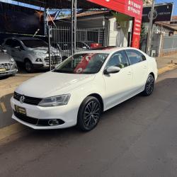 VOLKSWAGEN Jetta 2.0 4P TSI HIGHLINE 200 CV AUTOMTICO