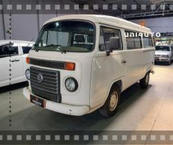 VOLKSWAGEN Kombi 1.4 FLEX STD 9 LUGARES