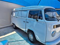 VOLKSWAGEN Kombi 1.6 STD 9 LUGARES