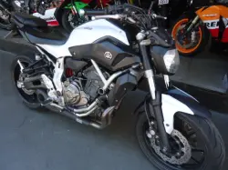 YAMAHA MT-07 700 ABS