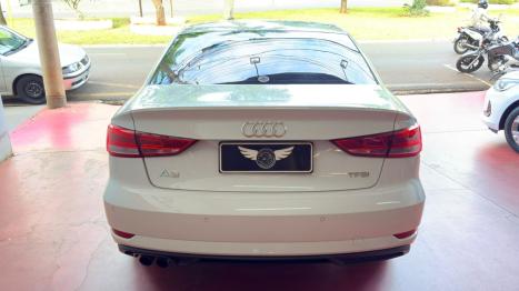 AUDI A3 Sedan 1.4 16V 4P TFSI AMBITION S-TRONIC AUTOM�TICO, Foto 6