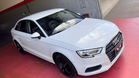 AUDI A3 Sedan 1.4 16V 4P TFSI AMBITION S-TRONIC AUTOM�TICO, Foto 7