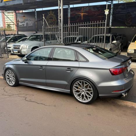 AUDI A3 Sedan 2.0 16V 4P TFSI AMBITION S-TRONIC AUTOM�TICO, Foto 4