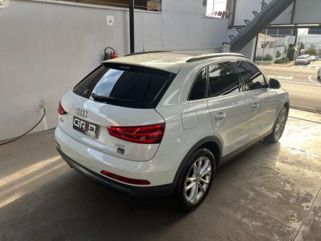 AUDI Q3 2.0 4P TFSI AMBITION QUATTRO S-TRONIC AUTOM�TICO, Foto 5