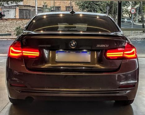 BMW 320I 2.0 16V 4P SPORT TURBO ACTIVE FLEX AUTOMÁTICO, Foto 10 BMW 320I 2.0 16V 4P SPORT TURBO ACTIVE FLEX AUTOMÁTICO, Foto 10