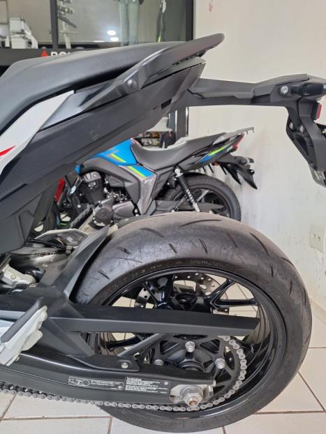 BMW F 900 R SPORT PLUS, Foto 15
