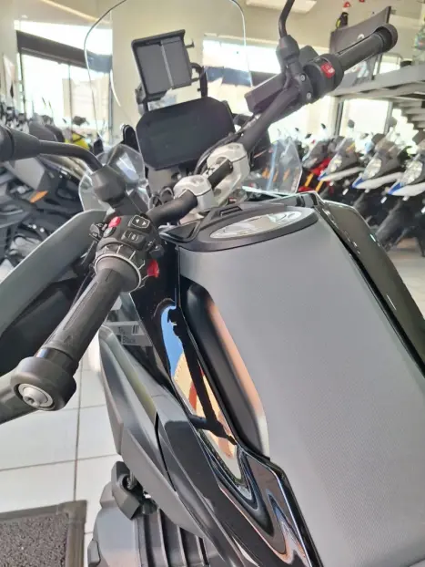 BMW R 1300 GS TRIPLE BLACK, Foto 13