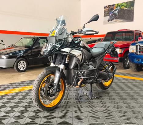 BMW R 1300 GS TRIPLE BLACK, Foto 2