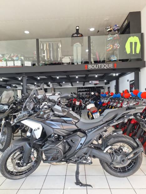 BMW R 1300 GS TRIPLE BLACK, Foto 2