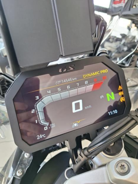 BMW R 1300 GS TRIPLE BLACK, Foto 3